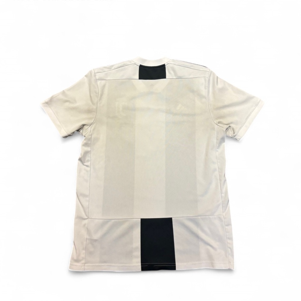 Juventus Black and White Soccer Jersey 2018-2019 - Picture 2 of 3